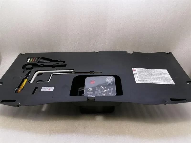 FERRARI Ferrari GTC4 Lusso F151M Tool Kit 331014 Tool Kit -