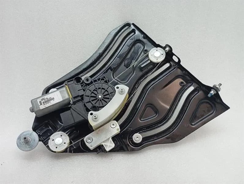 FERRARI Ferrari California T F149 14-17 Right Rear Winder 69845100 Window Regulator Right-