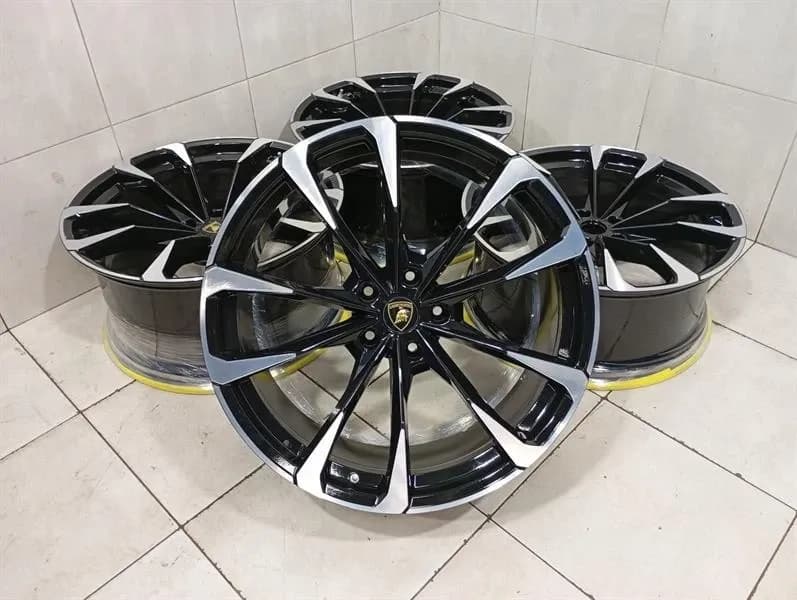 LAMBORGHINI 23 Lamborghini Urus Alloy Wheel Set 4ML601025BB-AT Alloy Wheel SET SETURUS PLUS-