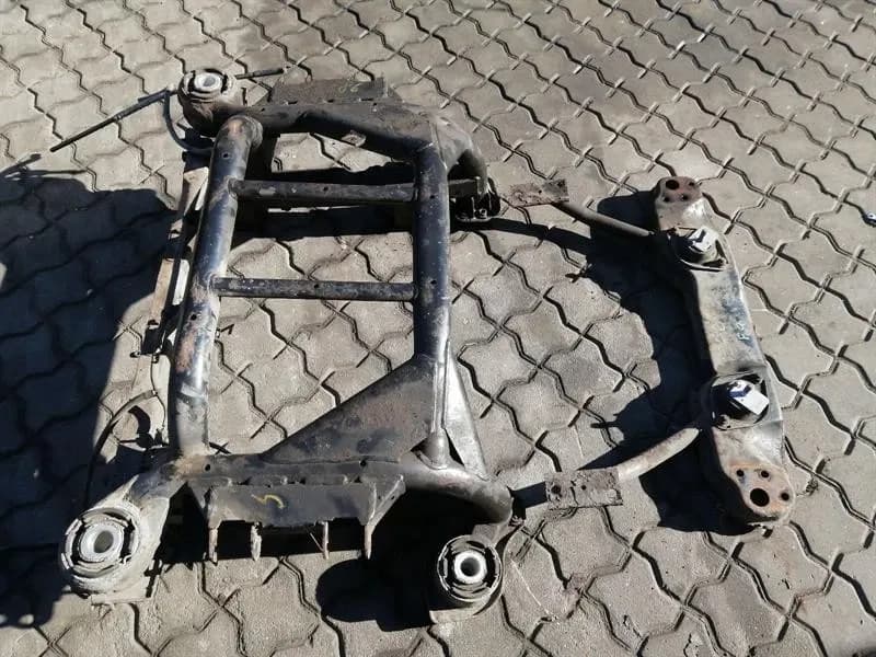 MASERATI Maserati Granturismo M145 4.7 F1 Subframe Rear 980139809 Axle Frame Rear Axle