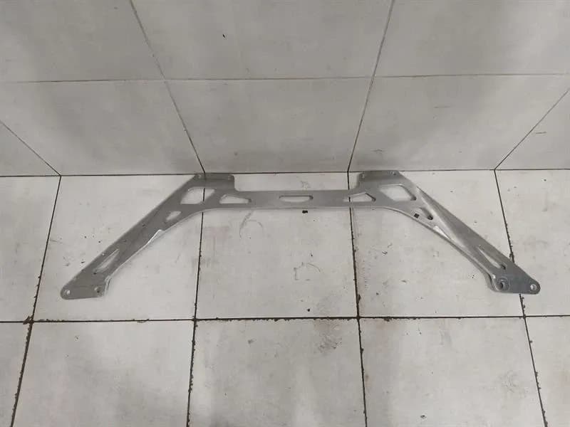 BMW BMW 5 Series F90 G30 M5 Holder Bracket 8075677 Holder Carrier