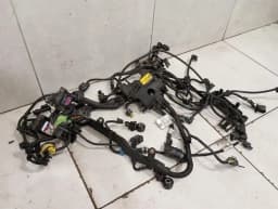 BMW BMW 5 Series F90 G30 M5 Engine Wiring Loom 7856778 WITH DEFECTS Engine wiring harness — thumbnail 10