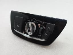 BMW BMW 5 Series F90 G30 M5 Light Switch 9472969 Light Switch — thumbnail 5