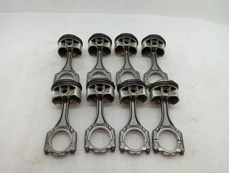 BMW BMW 5 Series F90 G30 M5 Piston Set of 8 11258092931 Piston Set OEM