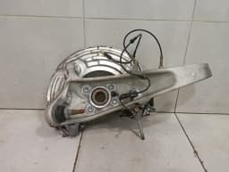 BMW BMW 5 Series F90 G30 M5 Right Front Hub 7857012 Wheel Bearing Housing Front Right- — thumbnail 5