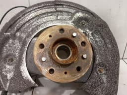 BMW BMW 5 Series F90 G30 M5 Right Front Hub 7857012 Wheel Bearing Housing Front Right- — thumbnail 4