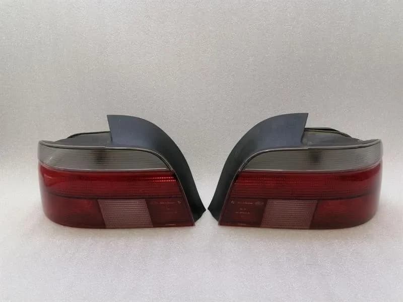 BMW BMW 5 Series E39 Rear Light 6902321 Set Tail Light Set USA-