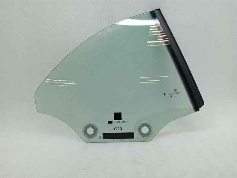 BMW BMW 4 G83 M4 Right Rear 1/4 Glass 7955238 Door Window 1/4 Rear RH-