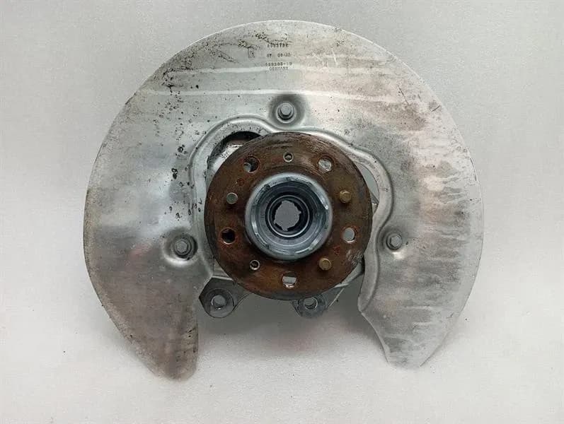 BMW BMW 4 G83 M4 Right Rear Hub 33308095658 Wheel Bearing Housing Rear Right -