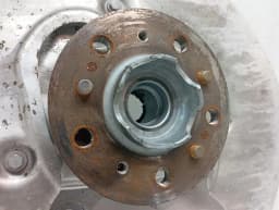 BMW BMW 4 G83 M4 Right Rear Hub 33308095658 Wheel Bearing Housing Rear Right - — thumbnail 3