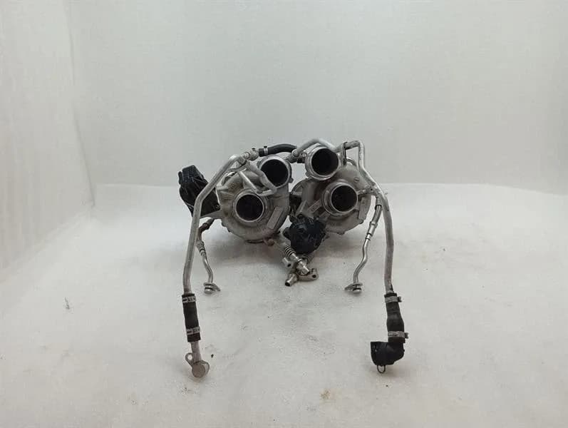 BMW 5 Series F90 G30 M5 Turbo Charger 7852372 Turbocharger SET OF 2