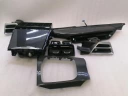 BMW BMW 4 G83 M4 VENEER 51459633605 LCI CARBON RHD SET AU JPN UK CUP HOLDER OEM — thumbnail 1