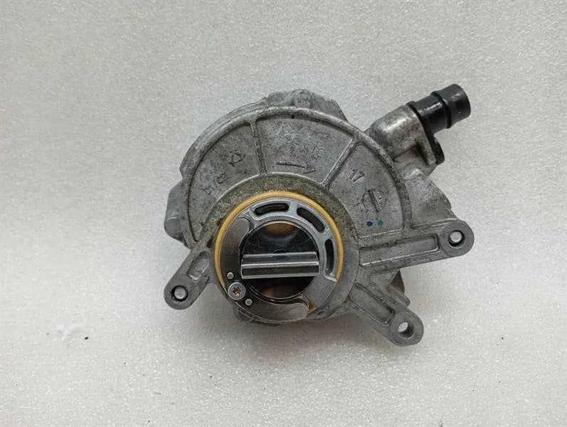 BMW BMW 5 Series F90 G30 M5 Vacuum Pump 8634120 Vacuum Pump