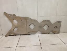 CHEVROLET Chevrolet Corvette C7 Undertray 84509295 Underbody Trim — thumbnail 1