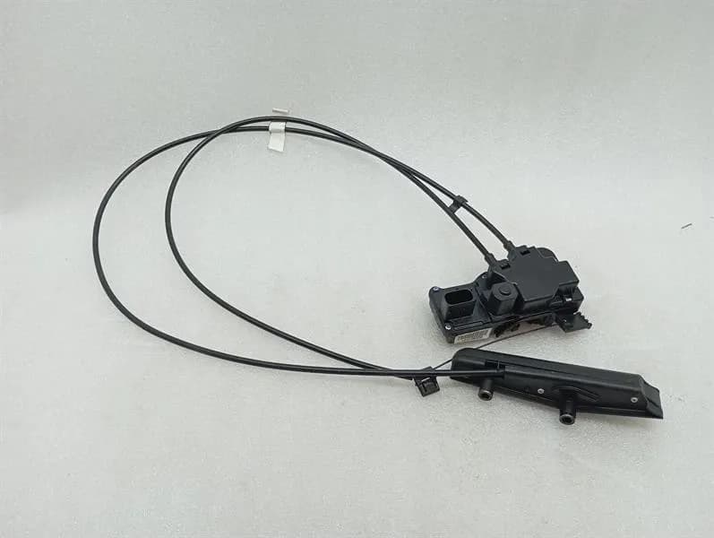 CHEVROLET Chevrolet Corvette C7 door lock 23190350 door lock left left-