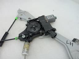 CHEVROLET Chevrolet Corvette C7 Left Front Door Winder 84216130 Window Regulator Front Left — thumbnail 3