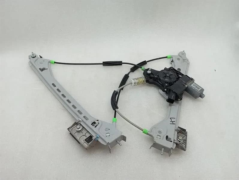 Chevrolet Corvette C7 Left Front Door Winder 84216130 Window Regulator Front Left
