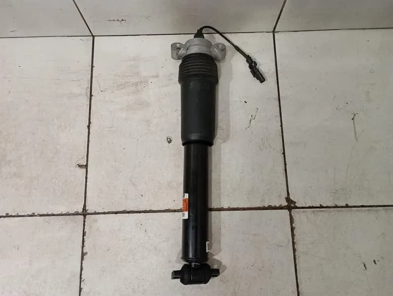 CHEVROLET Chevrolet Corvette C7 Shock Absorber Front 84235049 Front Shock Absorber