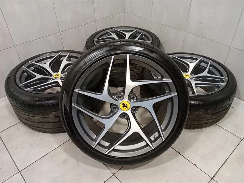 FERRARI 20 R20 FERRARI 812 SUPERFAST F152M Alloy Wheel 325270 SET Alloy Wheel SET-
