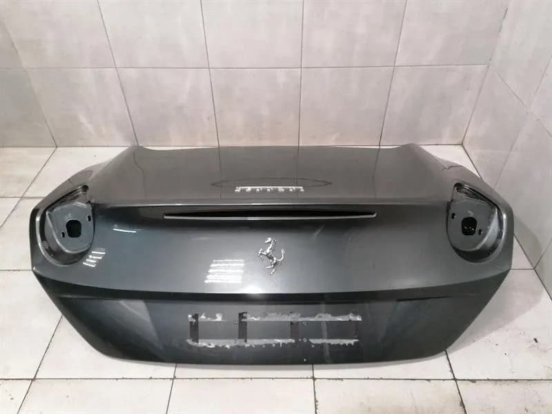 FERRARI Ferrari California T F149 14-17 Boat Lid 85495311 Tailgate