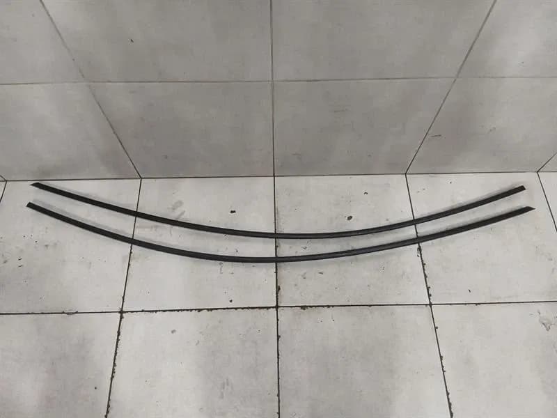 FERRARI Ferrari GTC4 Lusso T 3.9 V8 F151M Body Molding 87812100 SET Strip -