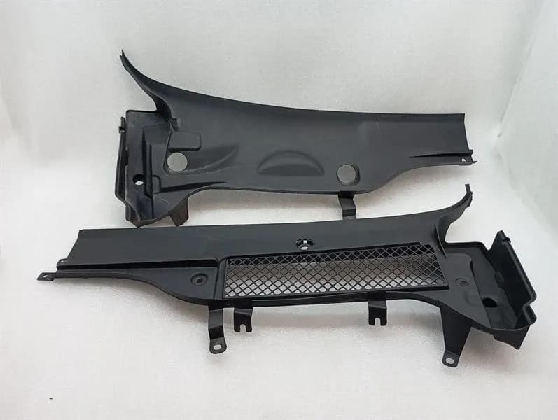 FERRARI FERRARI 812 SUPERFAST F152M UNDERWINDSCREEN TRAY 89081000 RIGHT HAND DRIVE RHD