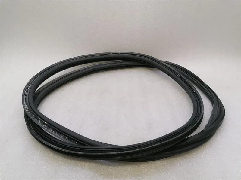 FERRARI Ferrari 812 Superfast F152M Boat Lid Seal 88110200 Tailgate Seals -