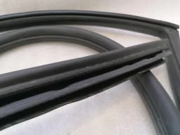 FERRARI Ferrari GTC4 Lusso F151M Left Door Seal 86872000 Left Door Seals - — thumbnail 5