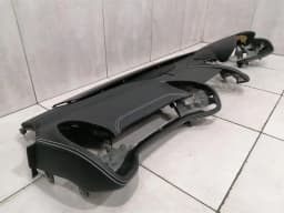 FERRARI FERRARI GTC4 LUSSO F151M DASHBOARD BLACK LEATHER 88204600 RIGHT HAND DRIVE RHD- — thumbnail 3