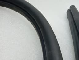 FERRARI Ferrari California T F149 14-17 Door Seal 84036700 Door Seals - — thumbnail 3