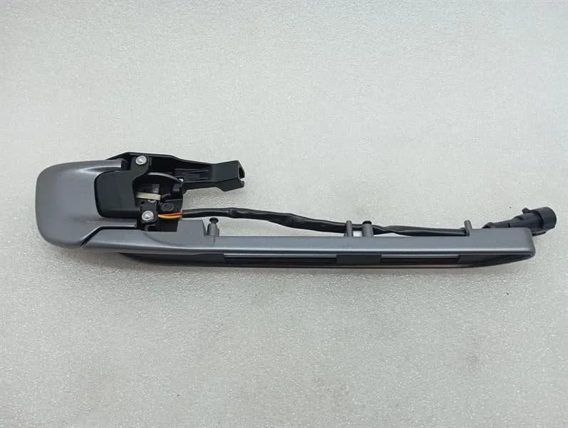 FERRARI Ferrari GTC4 Lusso T 3.9 V8 F151M Door Inner Handle 88554400 RH RHD -