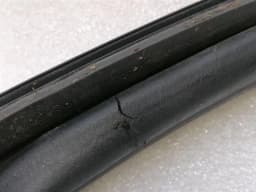 FERRARI Ferrari 812 Superfast F152M Left Door Seal Set 87765000 Left Door Seals - — thumbnail 5