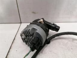 ASTON MARTIN Aston Martin DBS SUPERLEGGERA Additional water pump JY53-8B590-AC coolant pump- — thumbnail 3