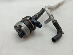 ASTON MARTIN Aston Martin DBS additional cooling pump HY53-8B592-AC coolant pump pump - — thumbnail 4