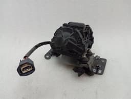 ASTON MARTIN Aston Martin DBS DB11 AM7 Brake Vacuum Pump HY53-2C506-AA Brake Vacuum Pump — thumbnail 1