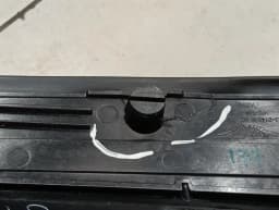 ASTON MARTIN Aston Martin DBS DB11 AM7 Right Body Molding HY53-519A36-HB Right Bar - — thumbnail 8