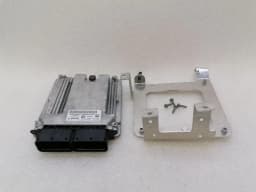 ASTON MARTIN Aston Martin DBS AM7 18-24 Engine ECU A0939010800 Engine Control Unit V12 5.2- — thumbnail 1