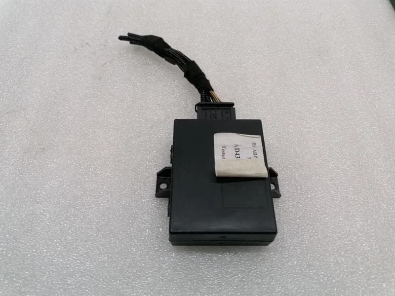 Aston Martin Rapide 10-14 Headphone Module AD43-19A164-BB Controller Headphones-