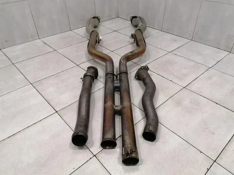 ASTON MARTIN Aston Martin DBS Superleggera AM7 18-24 Exhaust Pipe HY53-5220-AC Exhaust -