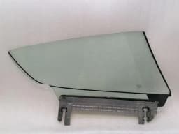 ASTON MARTIN Aston Martin Rapide Left Rear Door Glass AD43-F25829-AC Door Glass Rear Left- — thumbnail 3