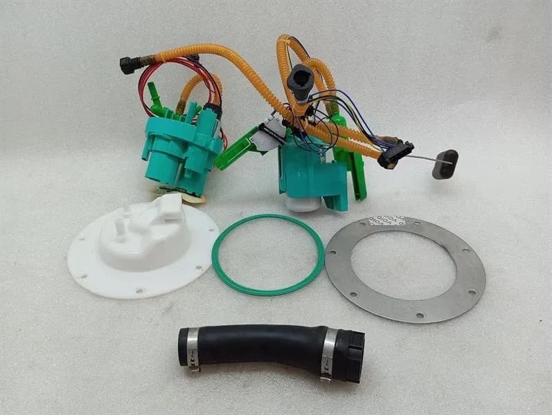 ASTON MARTIN Aston Martin DBS AM7 Fuel Pump Electric PY73-9351-AA Fuel Pump -