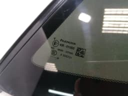 ASTON MARTIN Aston Martin DBS AM7 Left Rear 1/4 Glass LY53-N29751-AA Door Glass 1/4 Rear LH- — thumbnail 3