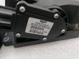 ASTON MARTIN ASTON MARTIN RAPIDE 10-14 THROTTLE PEDAL (ELECTRICAL) 8D33-9F836-AC RIGHT HAND DRIVE RHD- — thumbnail 5
