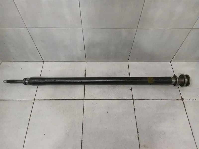 ASTON MARTIN VIRAGE MK2 2011-2012 PROPSHAFT 8D33-4500-B PROPSHAFT -