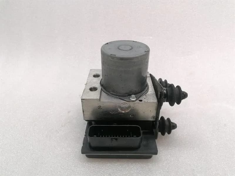 AUDI RS4 8K A.B.S Pump 8T0907379F ABS pump HYDRAULIC BLOCK