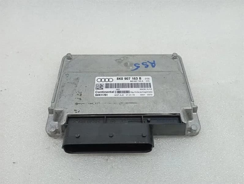 AUDI AUDI RS5 8T Differential Control Unit 8K0907163B Differential control unit