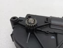 AUDI Audi RS5 8T Sun Roof Engine 8R0959591A Sunroof Motor Panoramic Roof — thumbnail 4