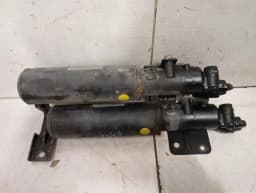 AUDI AUDI RS4 B8 8K Suspension Damping Valve 8K0616813C DAMPING Valve — thumbnail 1