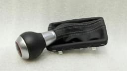AUDI AUDI RS3 8V GEAR KNOB 8V2713139AC LEATHER RIGHT HAND DRIVE RHD- — thumbnail 3