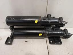 AUDI Audi RS4 B8 8K Suspension Damping Valve 8K0616813D Damping Valve- — thumbnail 1